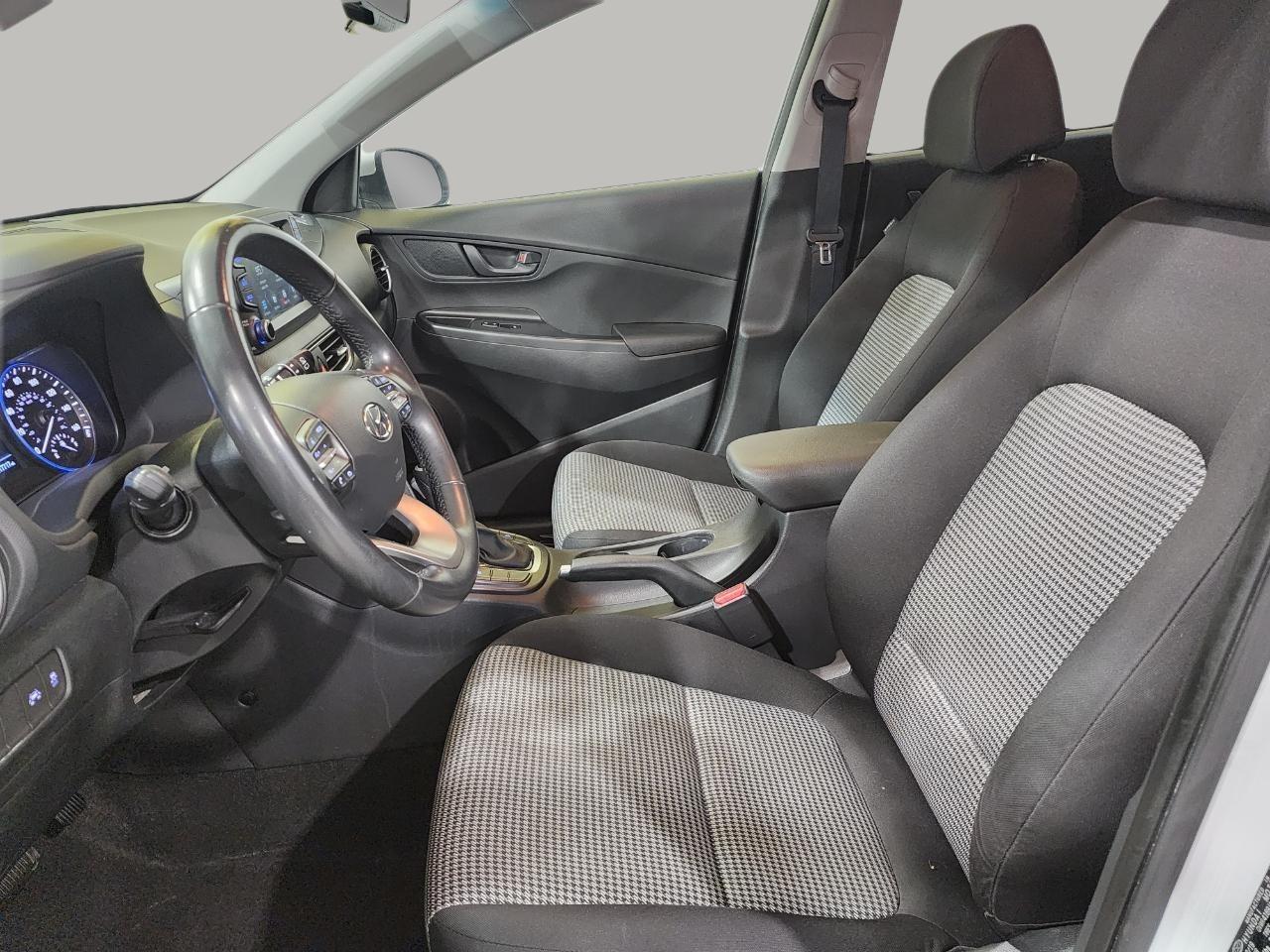 Hyundai Kona SEL w/Contrast Roof AWD 2019
