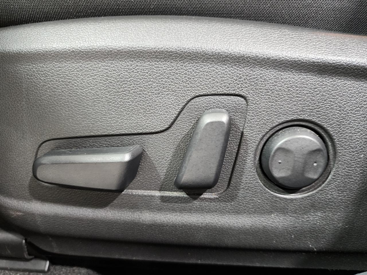Hyundai Kona SEL w/Contrast Roof AWD 2019