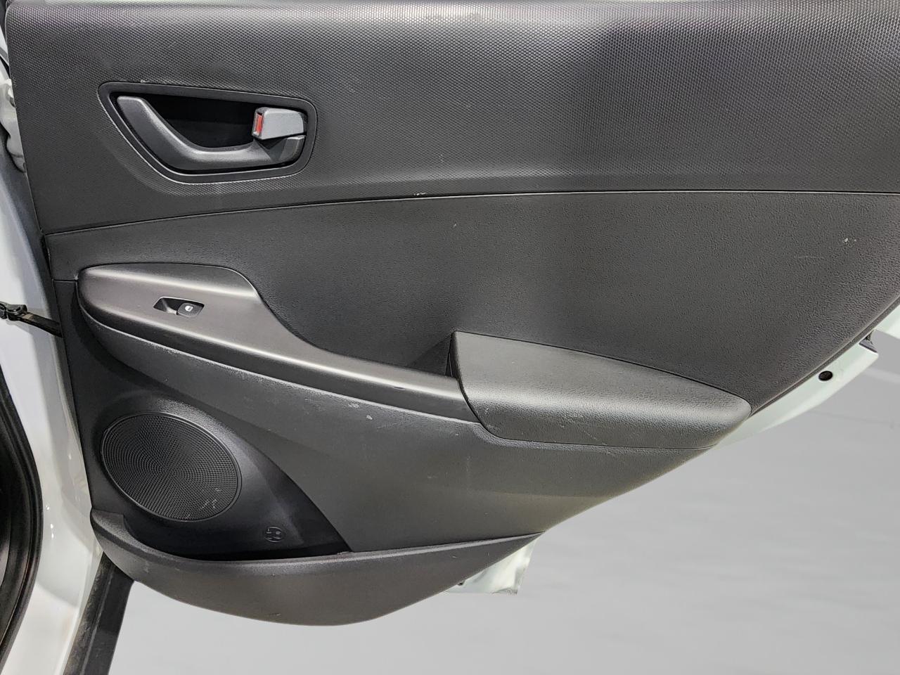 Hyundai Kona SEL w/Contrast Roof AWD 2019