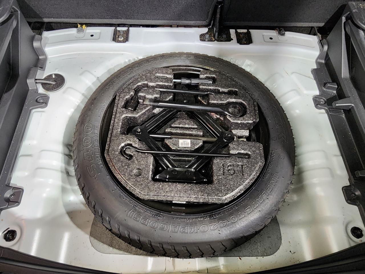 Hyundai Kona SEL w/Contrast Roof AWD 2019