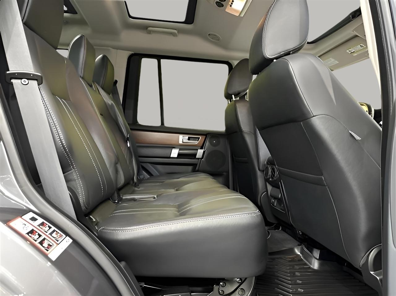 Land Rover LR4  2016