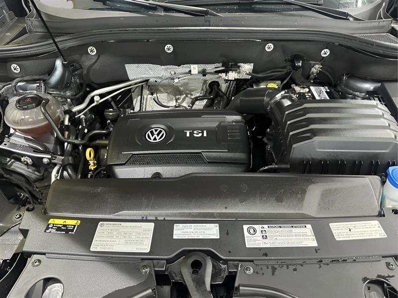 Volkswagen Atlas Cross Sport SE w/Technology 4MOTION 2020