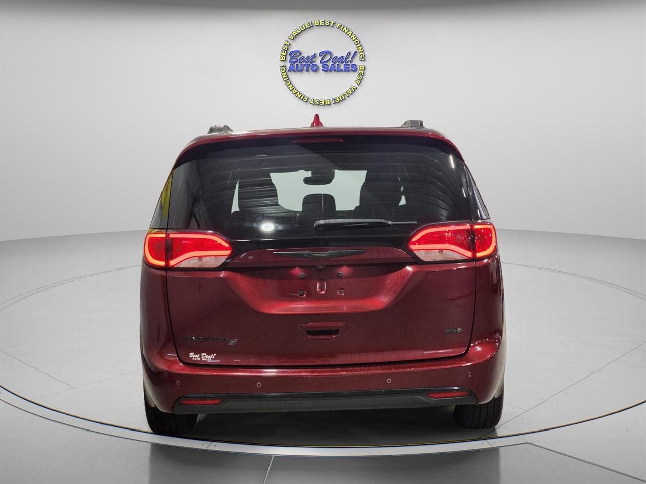 Chrysler Pacifica Launch Edition AWD 2020
