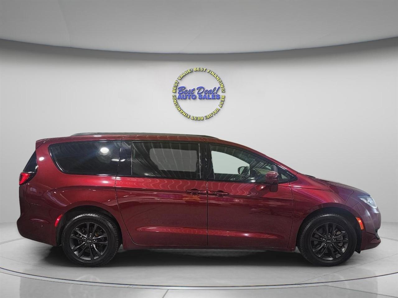 Chrysler Pacifica Launch Edition AWD 2020