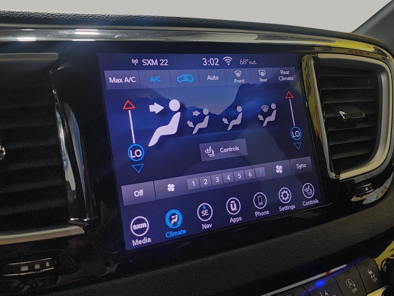 Chrysler Pacifica Launch Edition AWD 2020