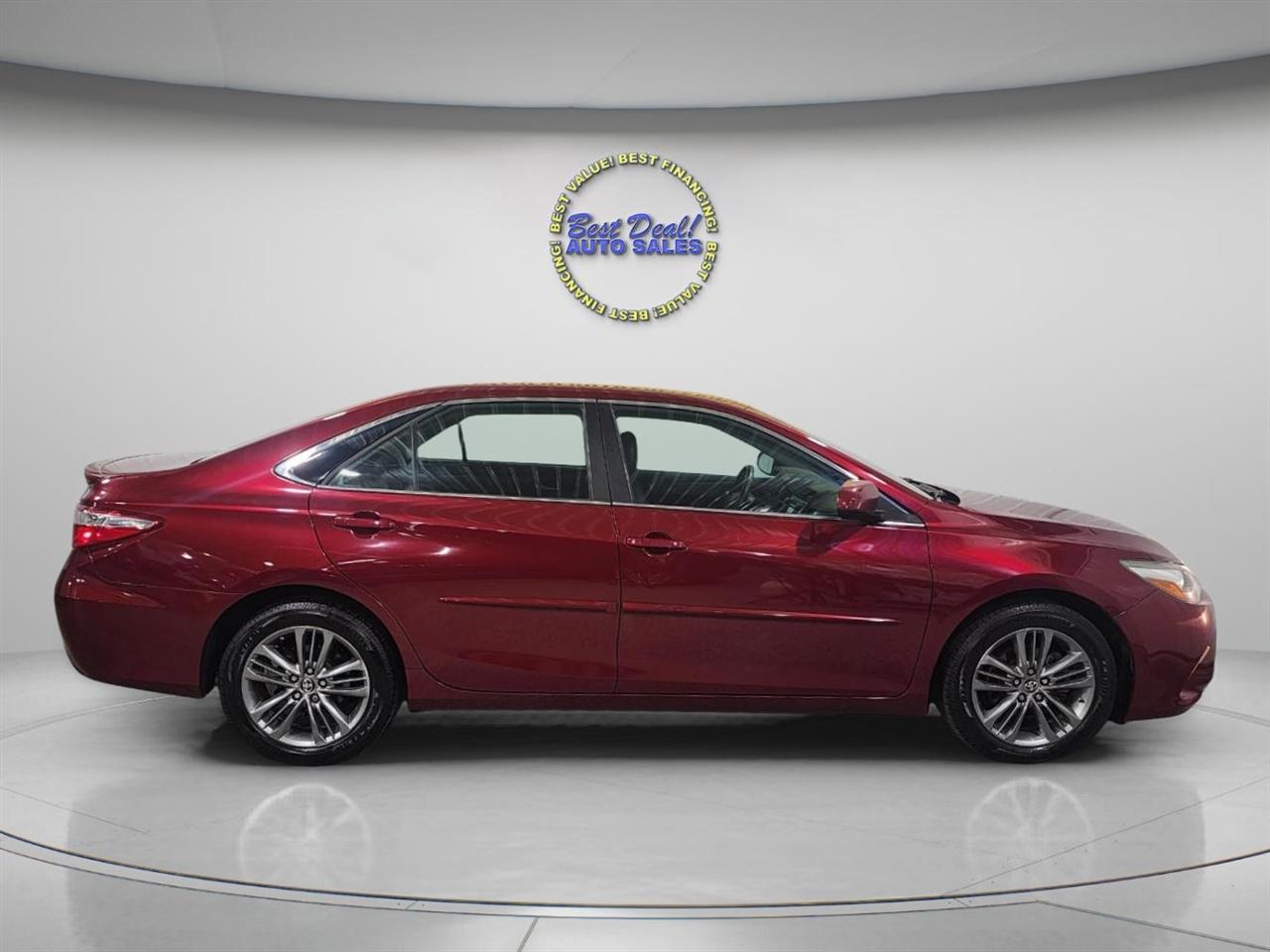Toyota Camry SE 2017