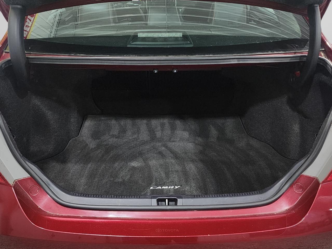 Toyota Camry SE 2017