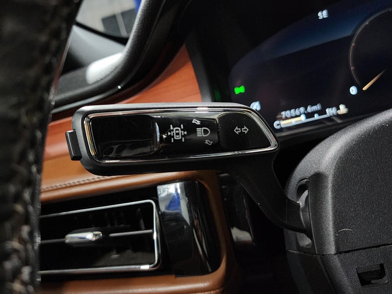 Lincoln Aviator Reserve AWD 2021