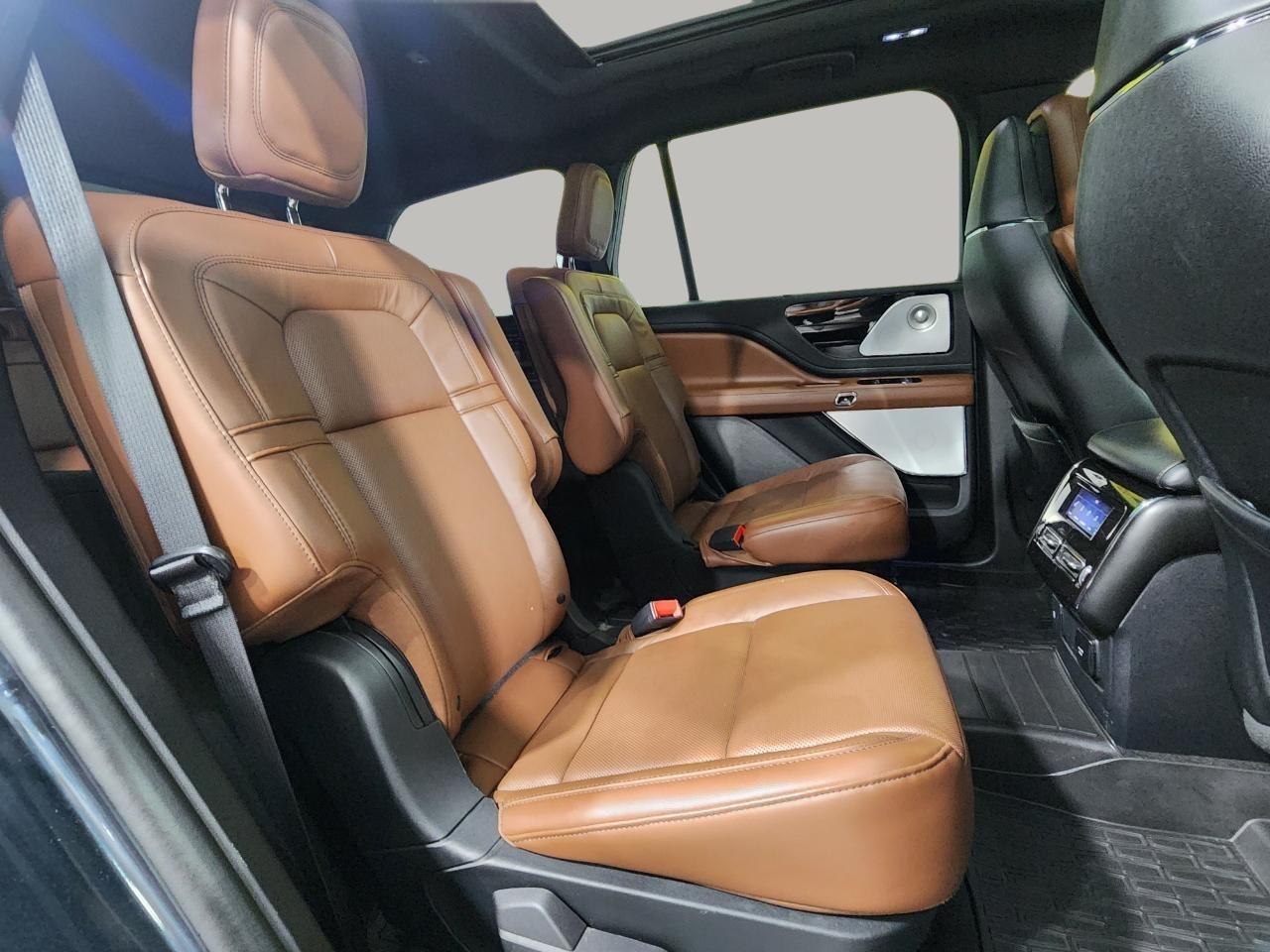 Lincoln Aviator Reserve AWD 2021