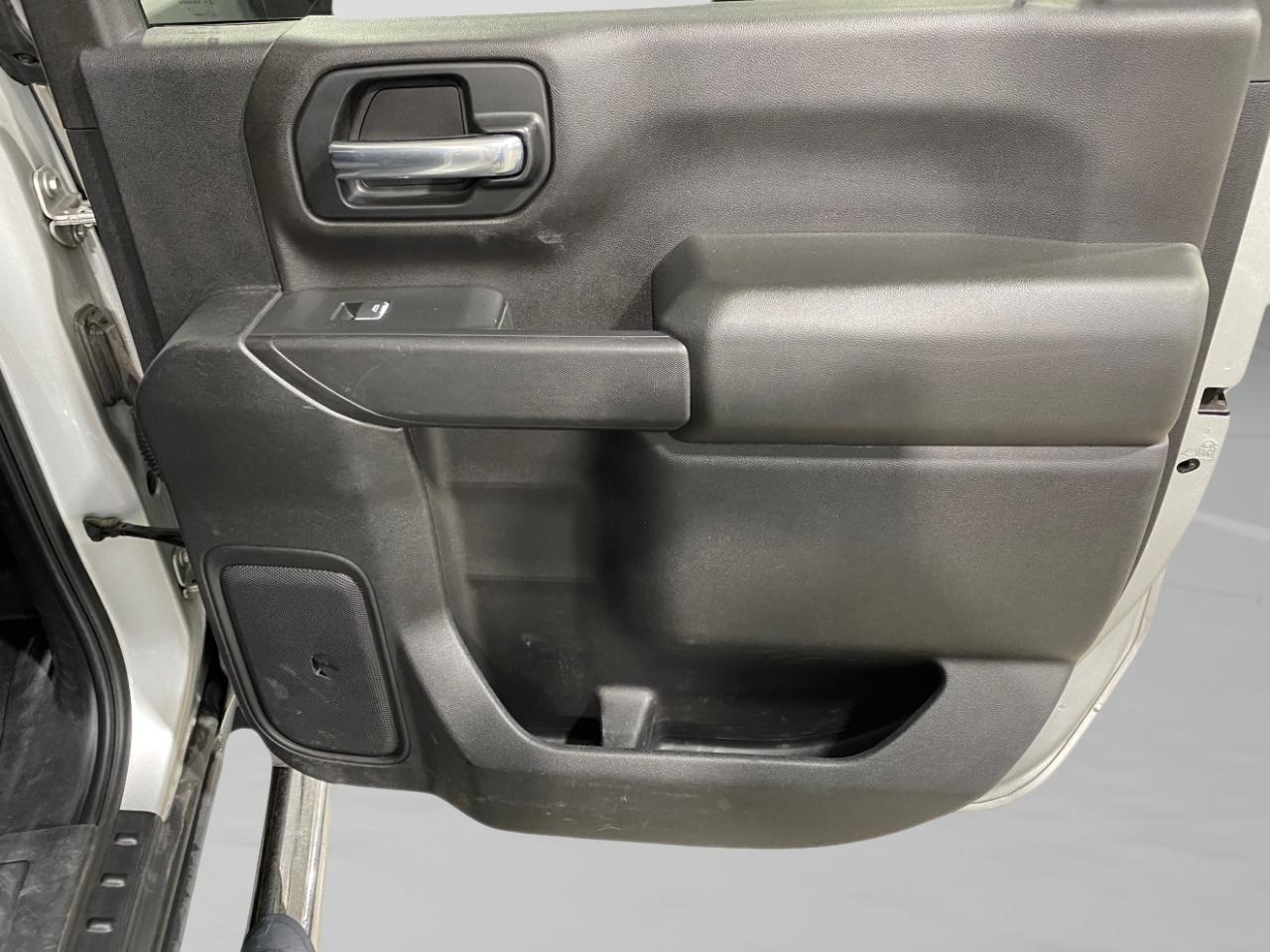Chevrolet Silverado 2500HD LT Crew Cab Long Box 4WD 2020