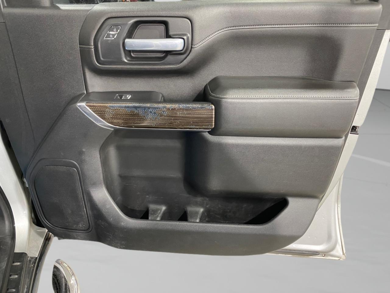 Chevrolet Silverado 2500HD LT Crew Cab Long Box 4WD 2020