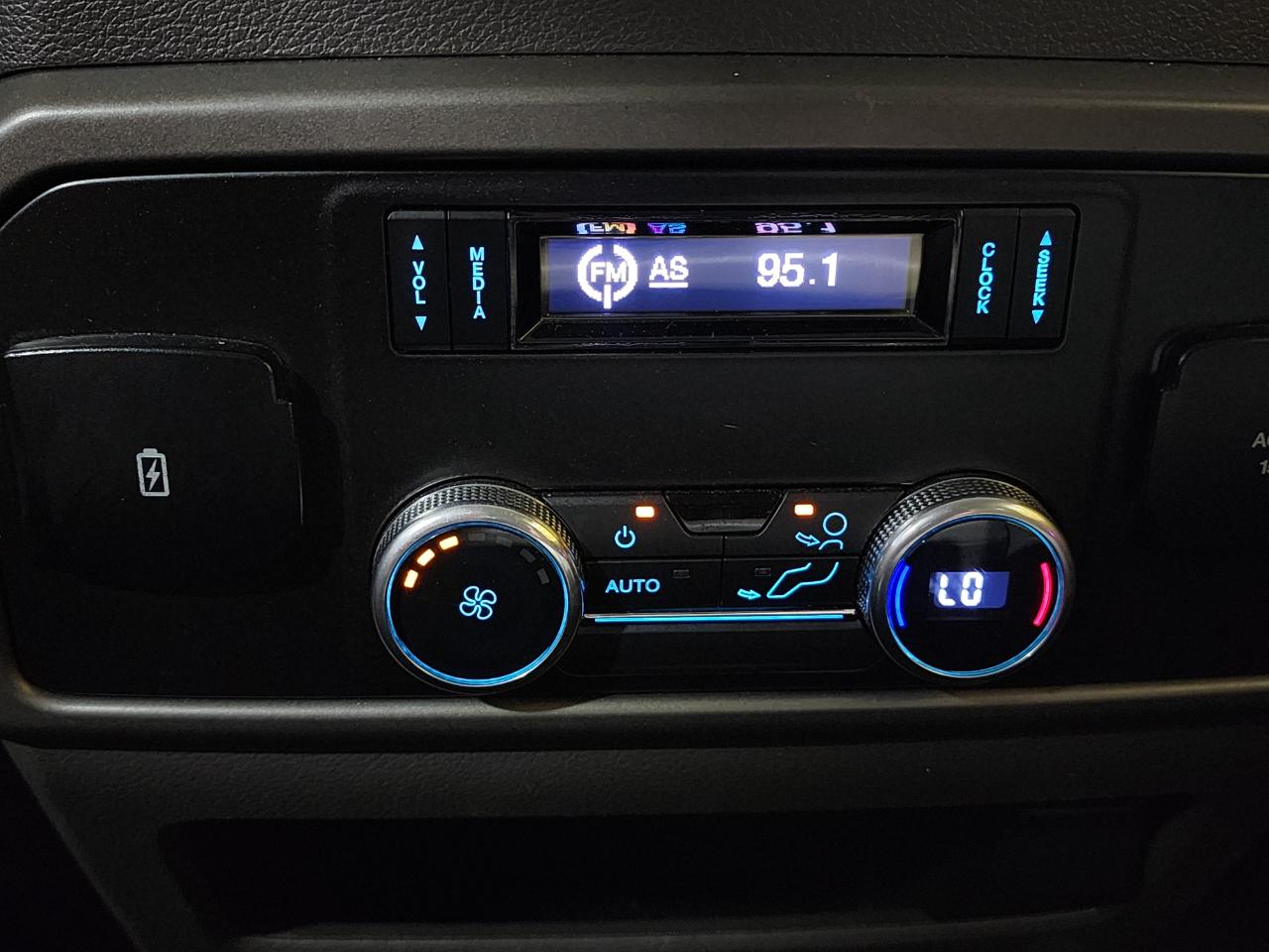 Ford Expedition XLT 4WD 2019