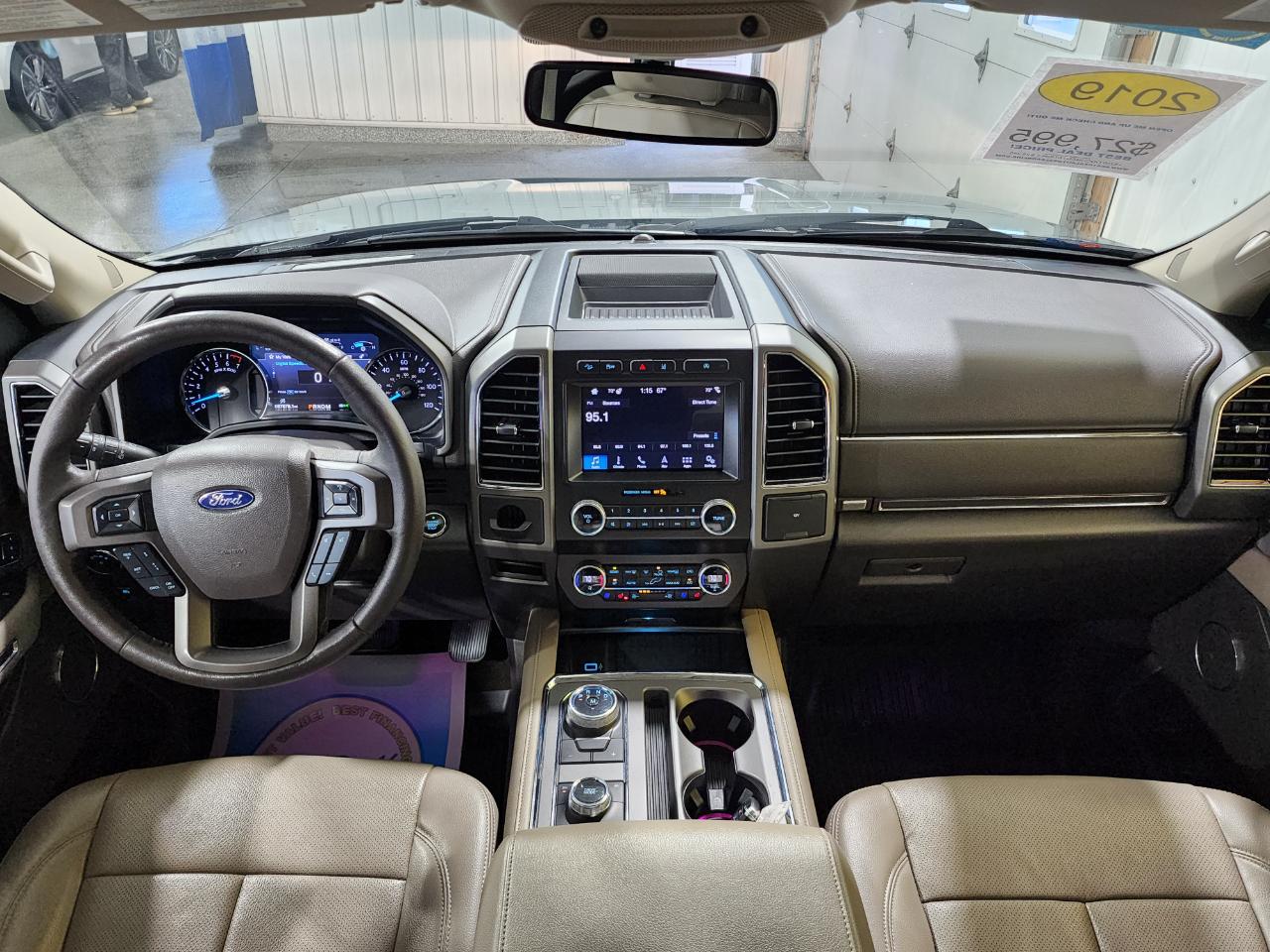 Ford Expedition XLT 4WD 2019