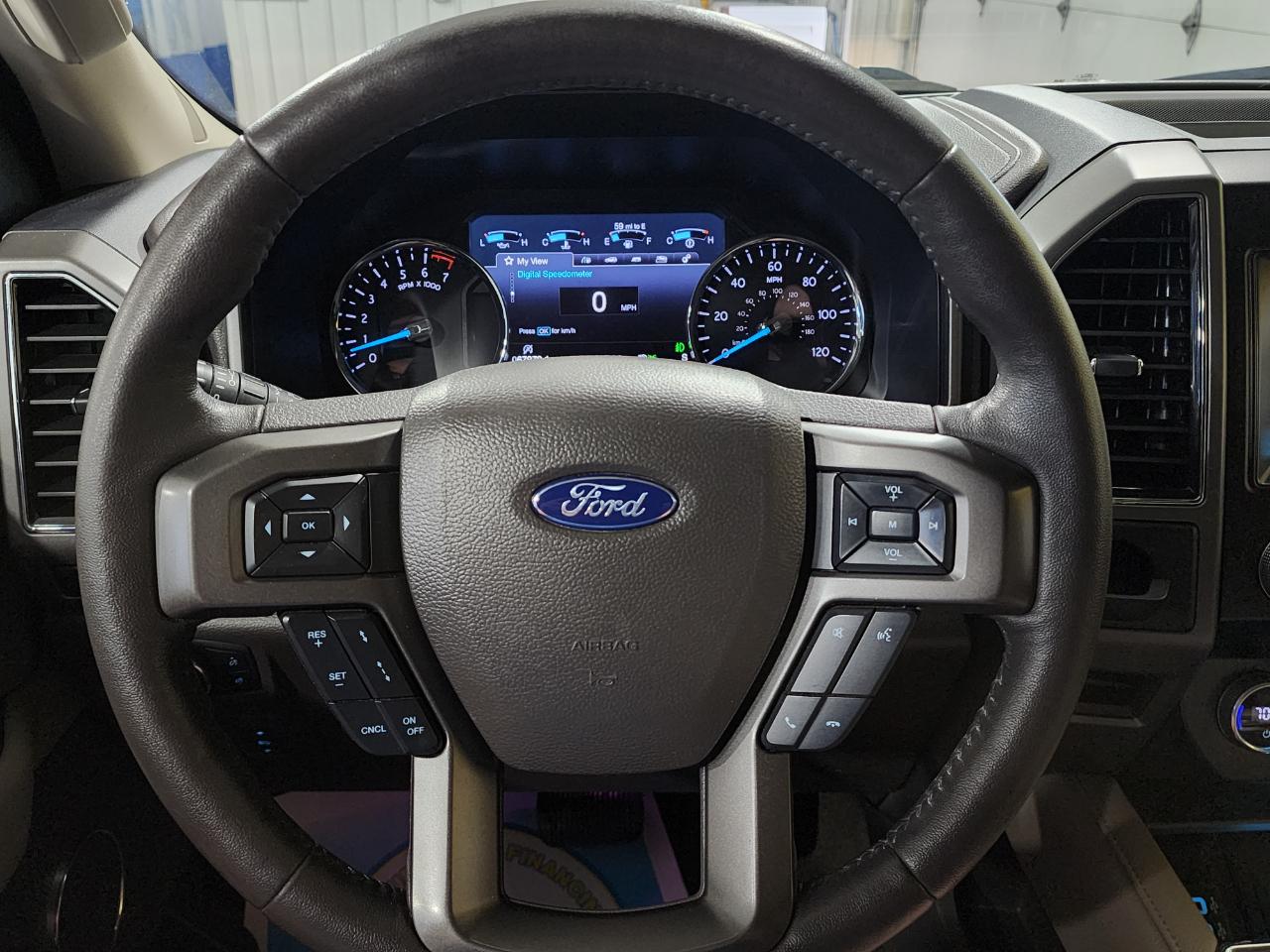Ford Expedition XLT 4WD 2019