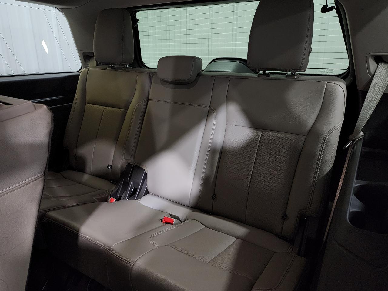 Ford Expedition XLT 4WD 2019