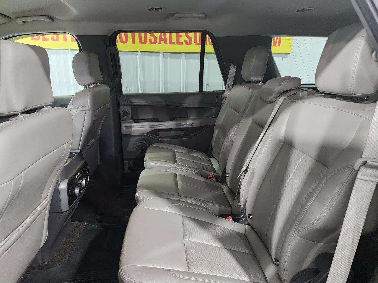 Ford Expedition XLT 4WD 2019