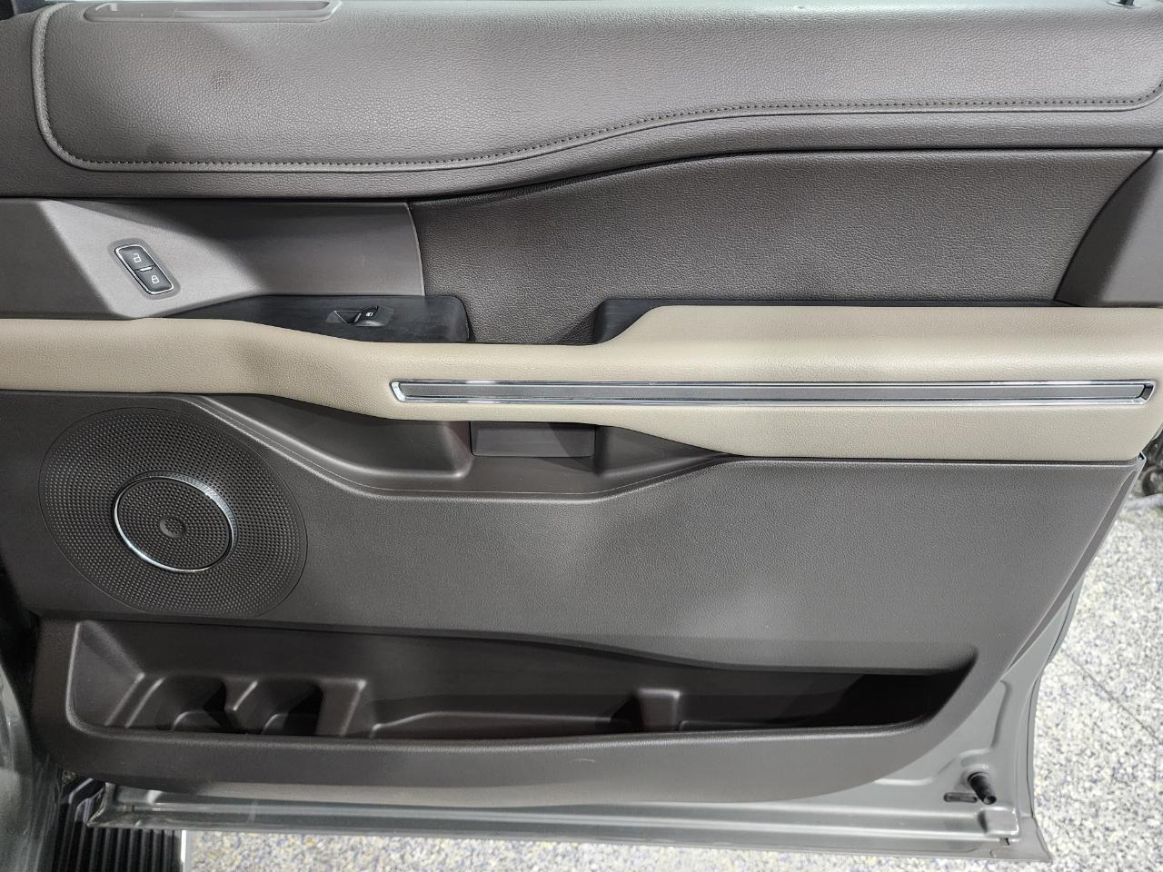Ford Expedition XLT 4WD 2019