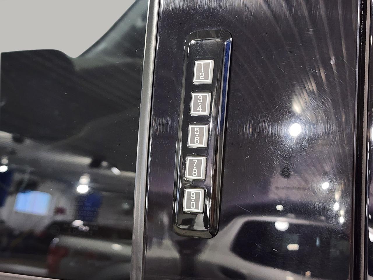 Ford F-150 XL SuperCrew 6.5-ft. Bed 4WD 2021
