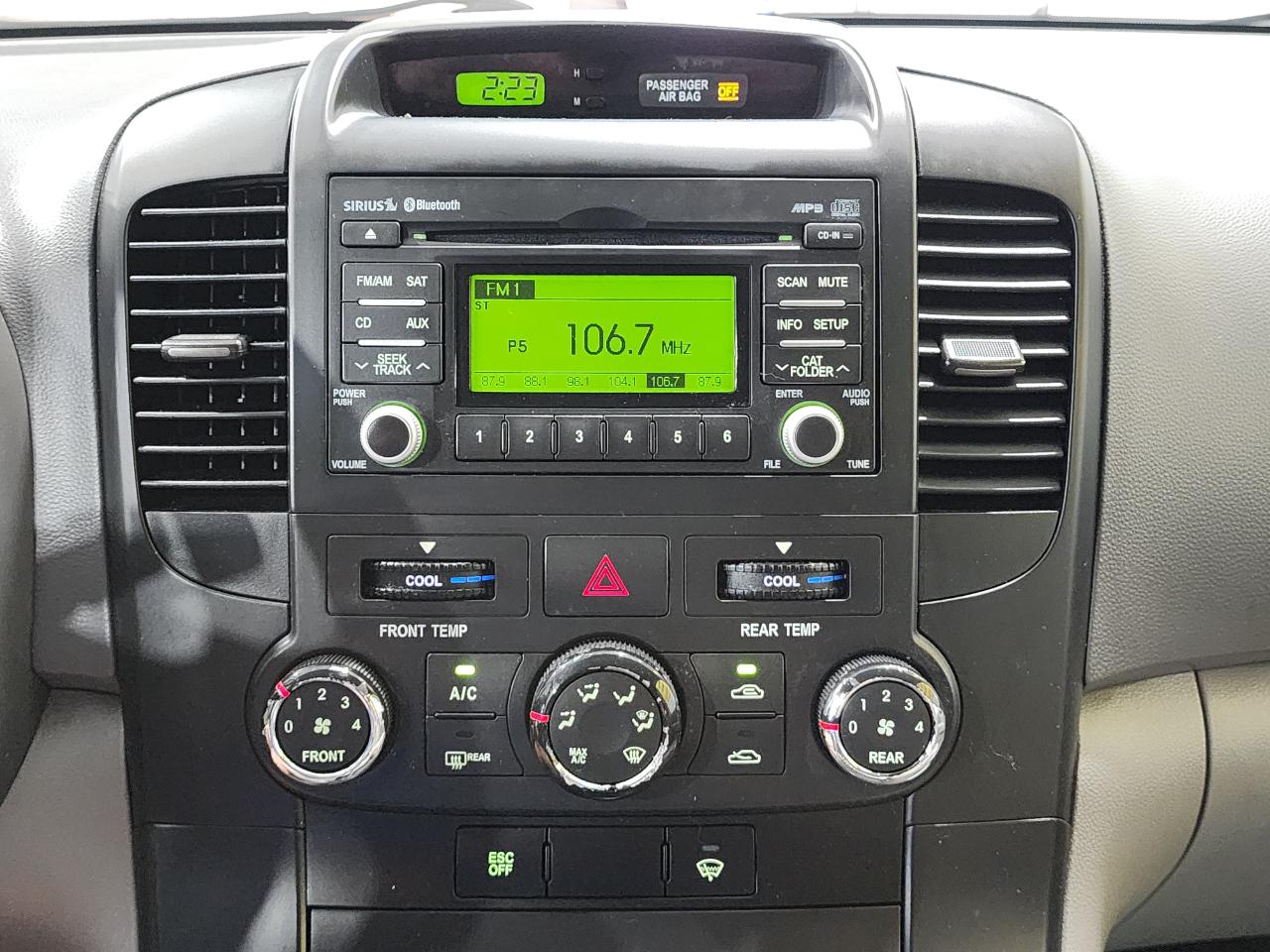Kia Sedona  2014