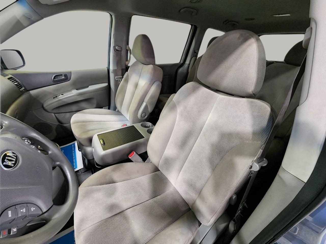 Kia Sedona  2014