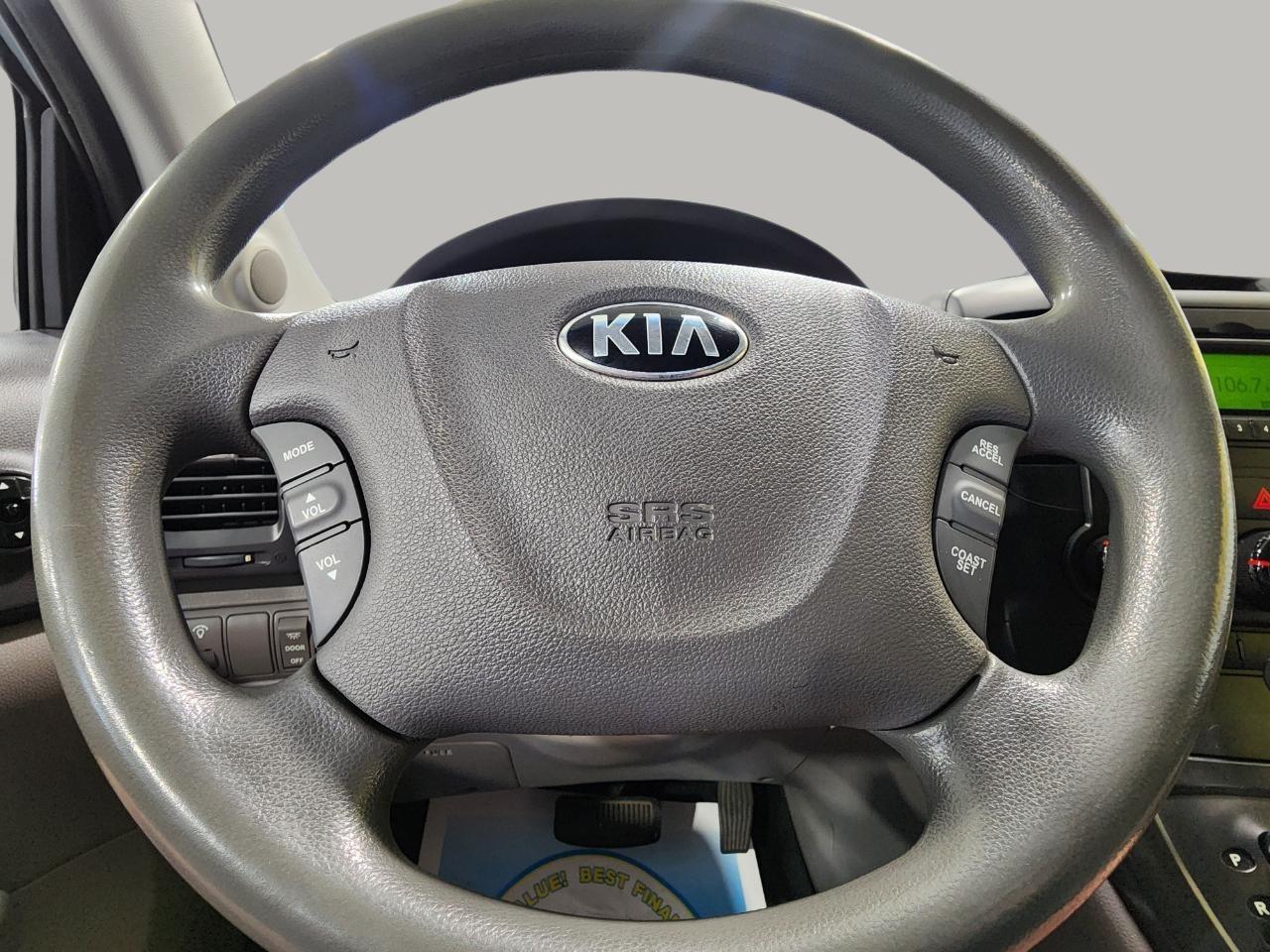 Kia Sedona  2014