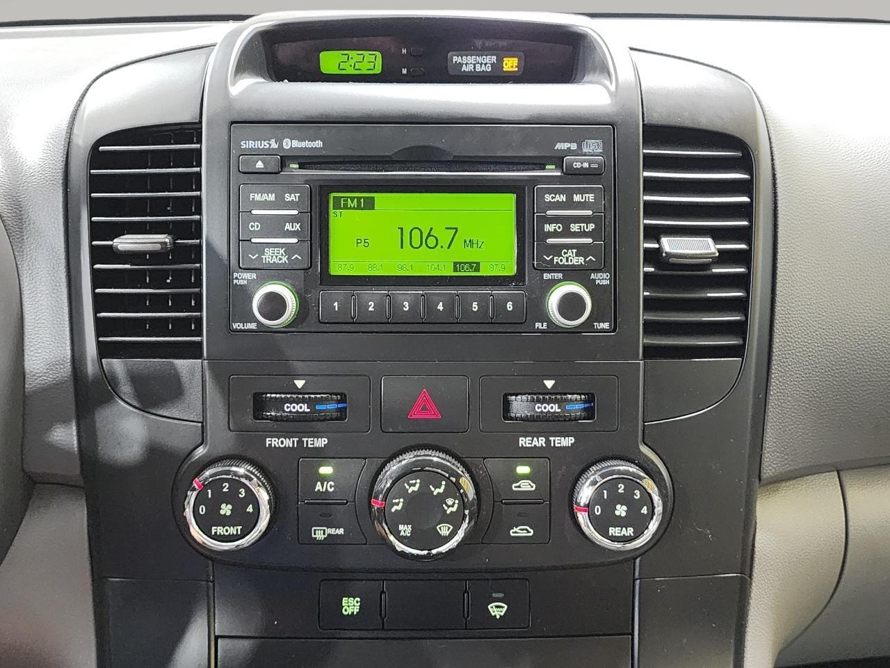 Kia Sedona  2014