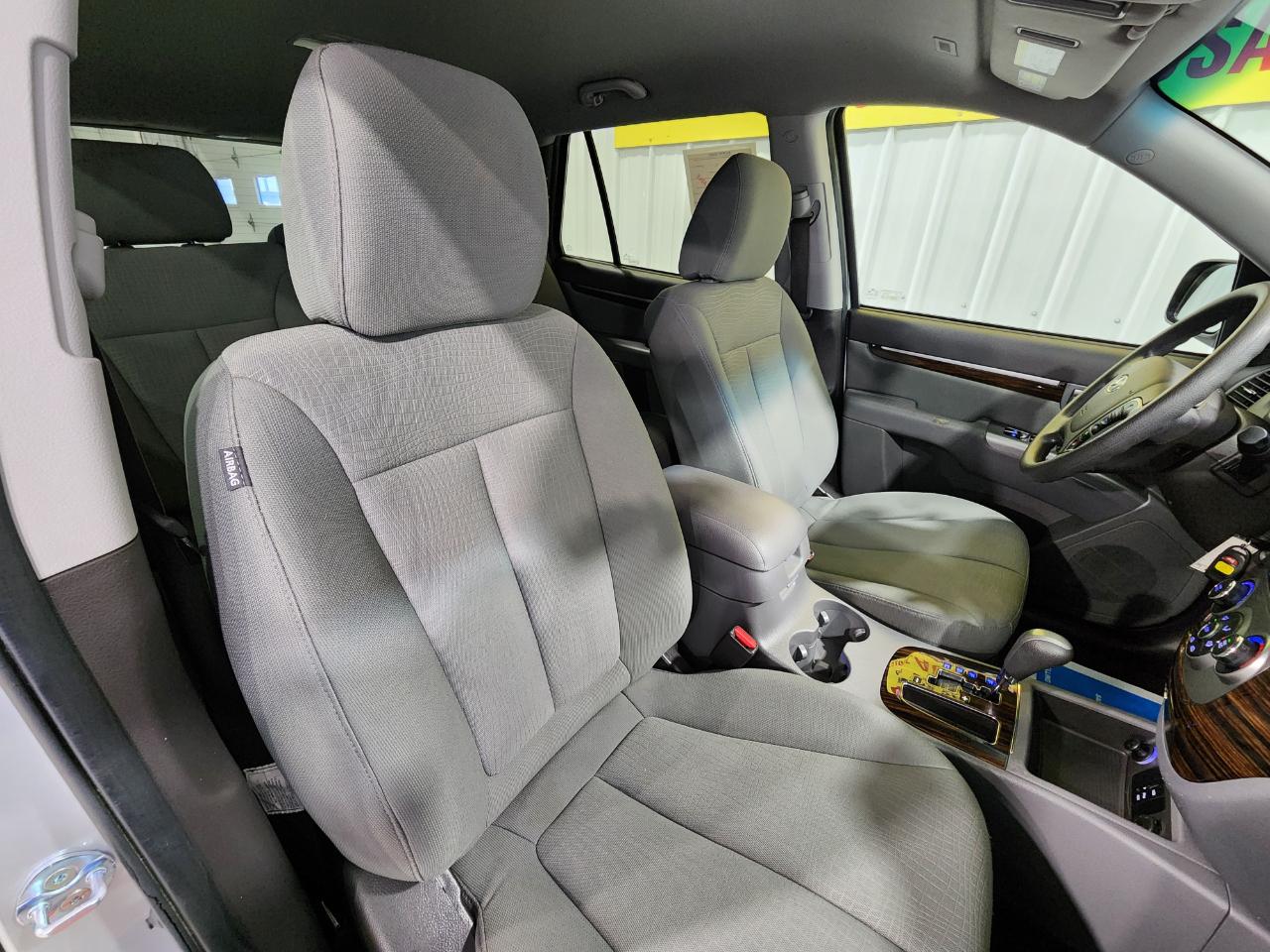 Hyundai Santa Fe  2011