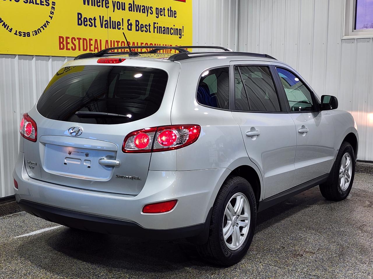 Hyundai Santa Fe  2011