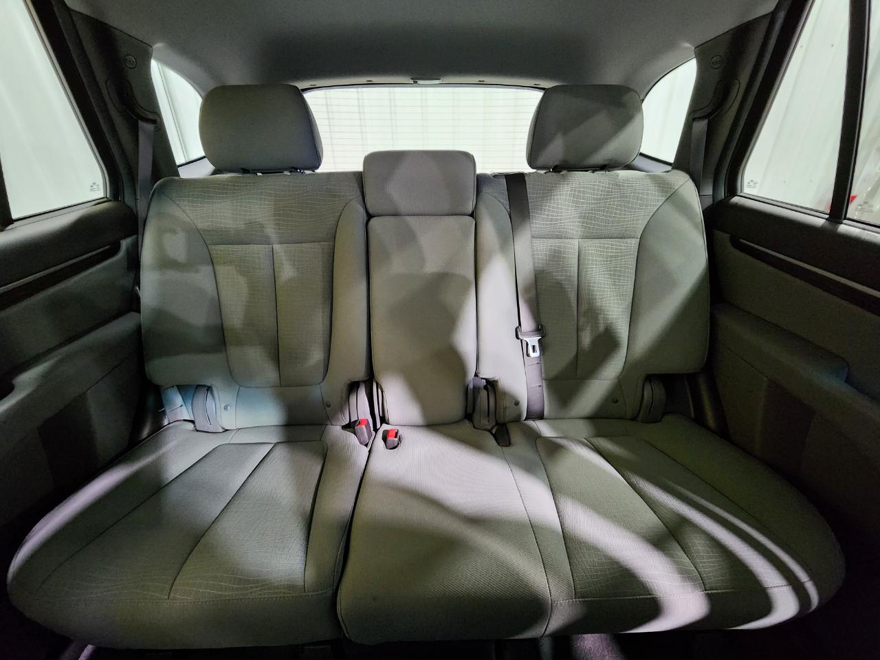 Hyundai Santa Fe  2011