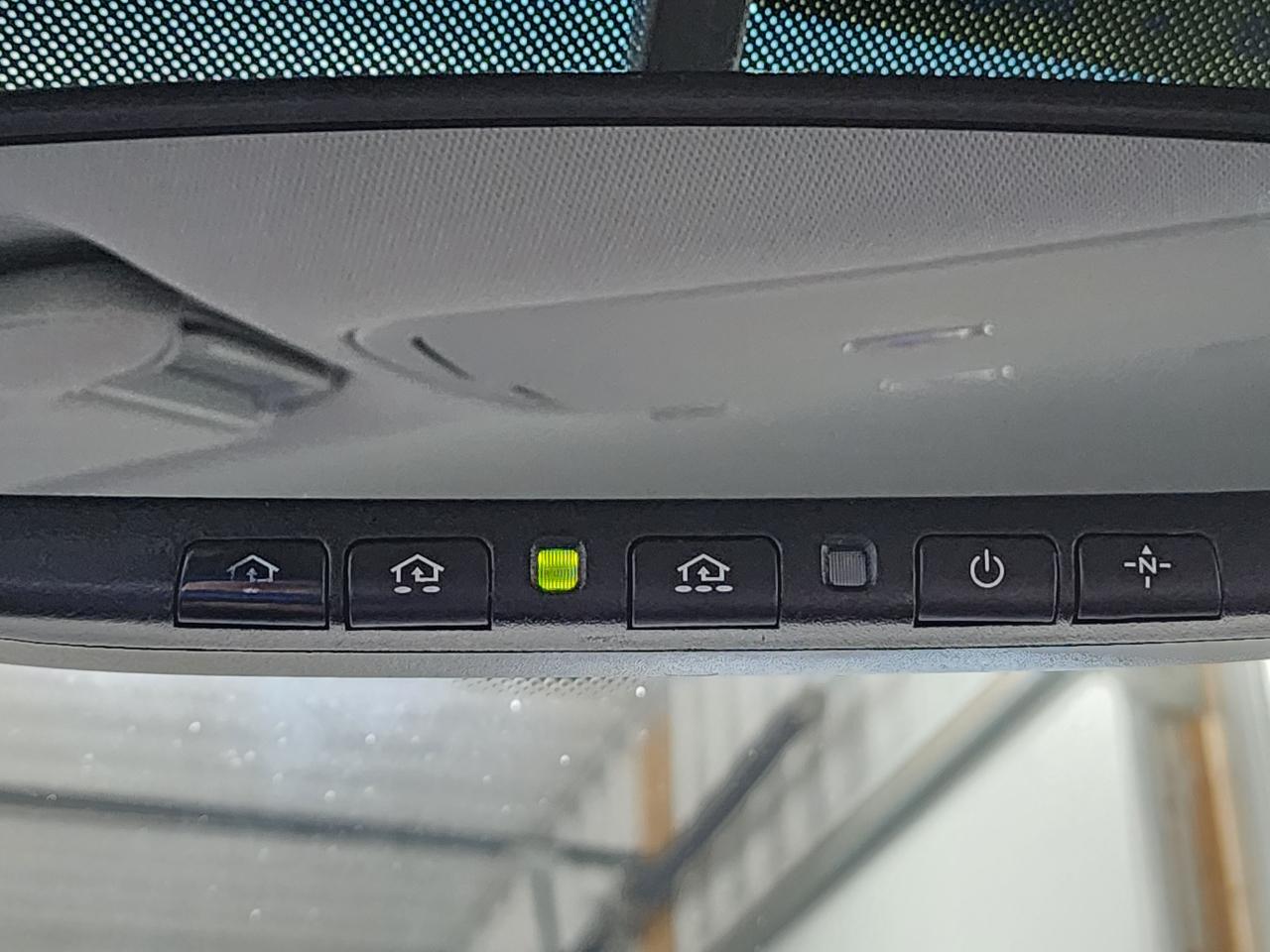 Hyundai Santa Fe  2011