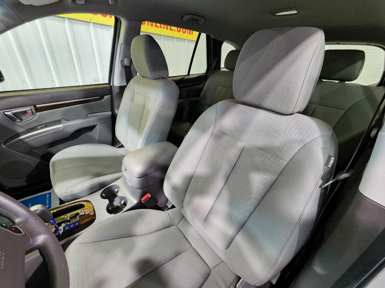 Hyundai Santa Fe  2011