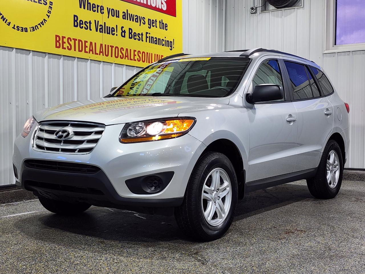2011 Hyundai Santa Fe GLS 4DR SUV (I4)