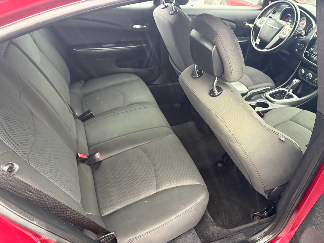 Chrysler 200 Touring 2011