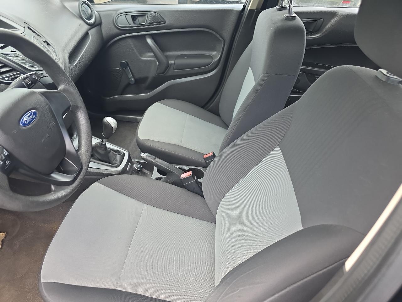 Ford Fiesta 4dr Sdn S 2019