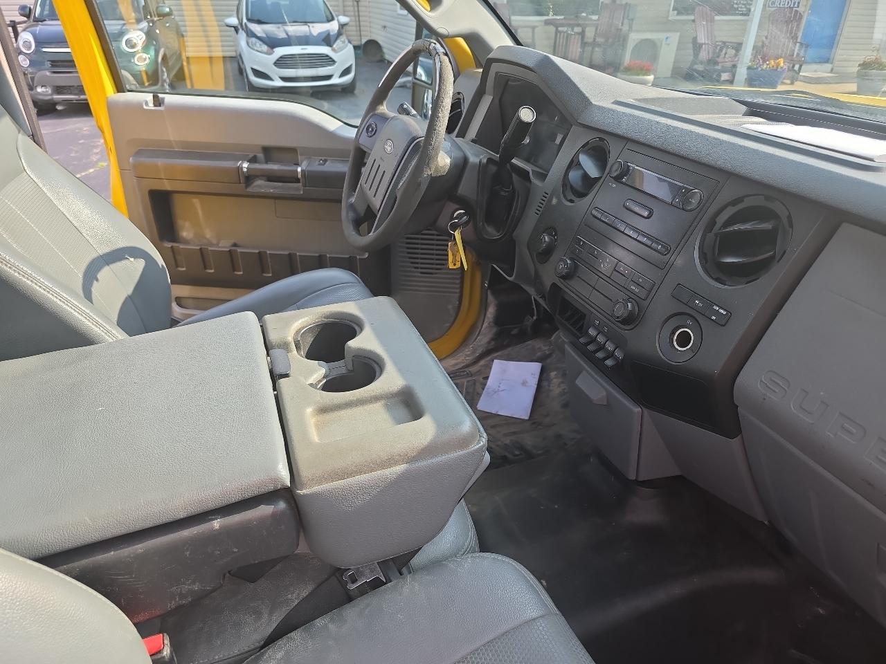 Ford F-350 SD XLT 4WD 2016