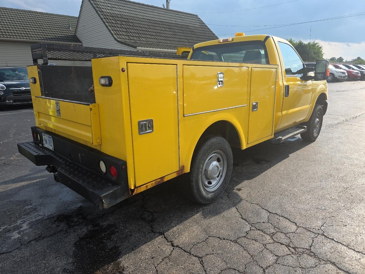 Ford F-350 SD XLT 4WD 2016