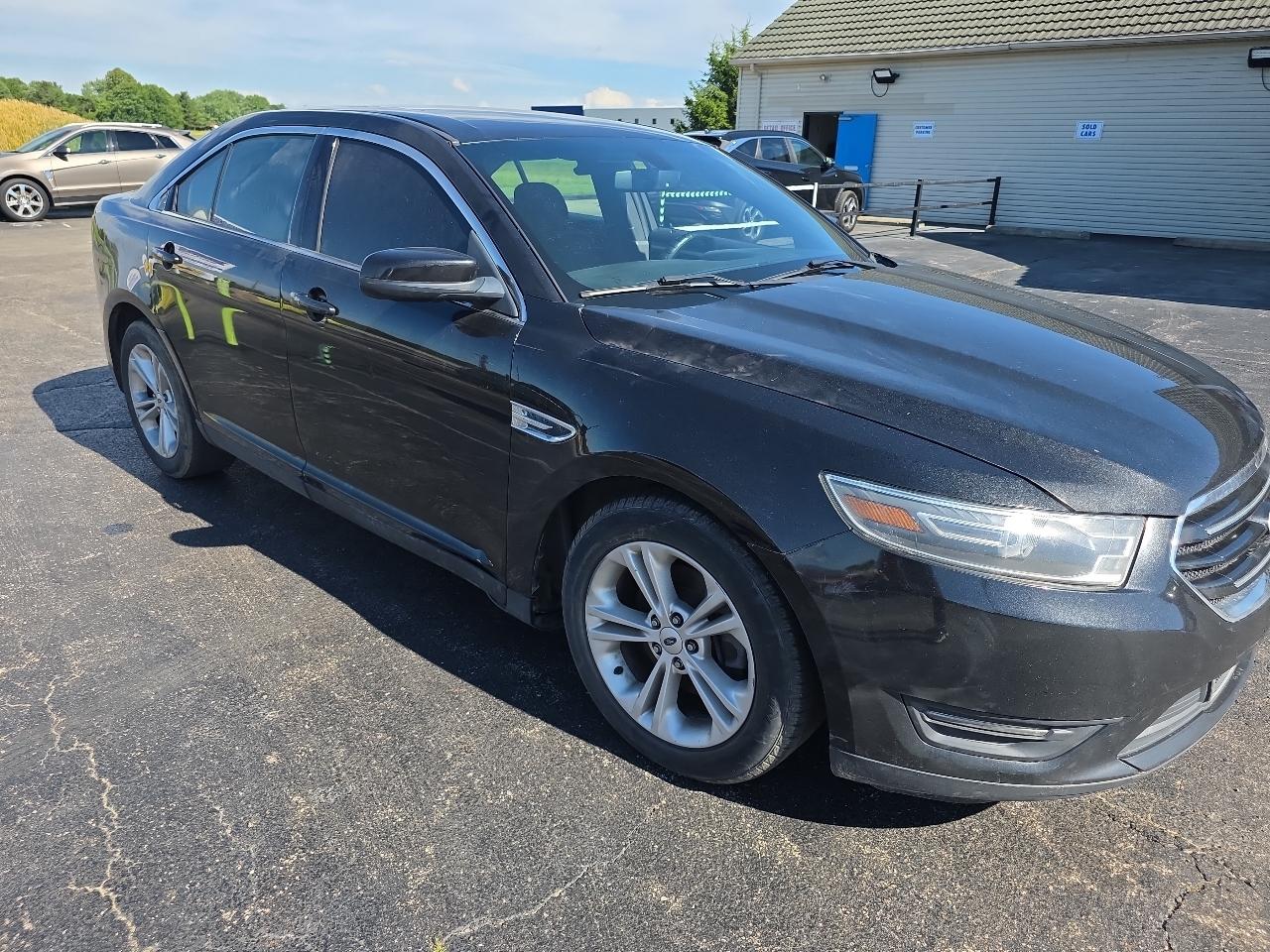 Ford Taurus SEL FWD 2015