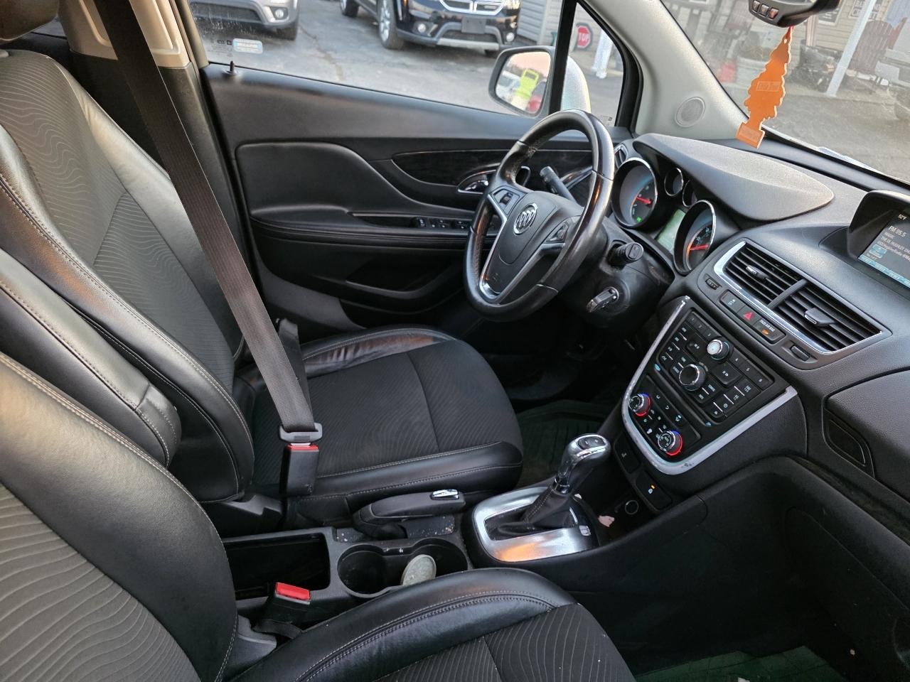 Buick Encore Convenience FWD 2014