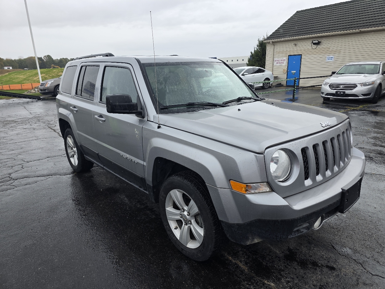 Jeep Patriot Latitude 4WD 2016 Jeep Patriot Latitude 4WD 2016
