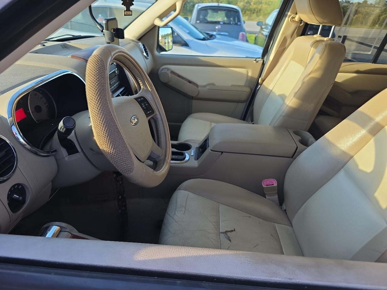 Ford Explorer 4WD 4dr V6 Eddie Bauer 2009