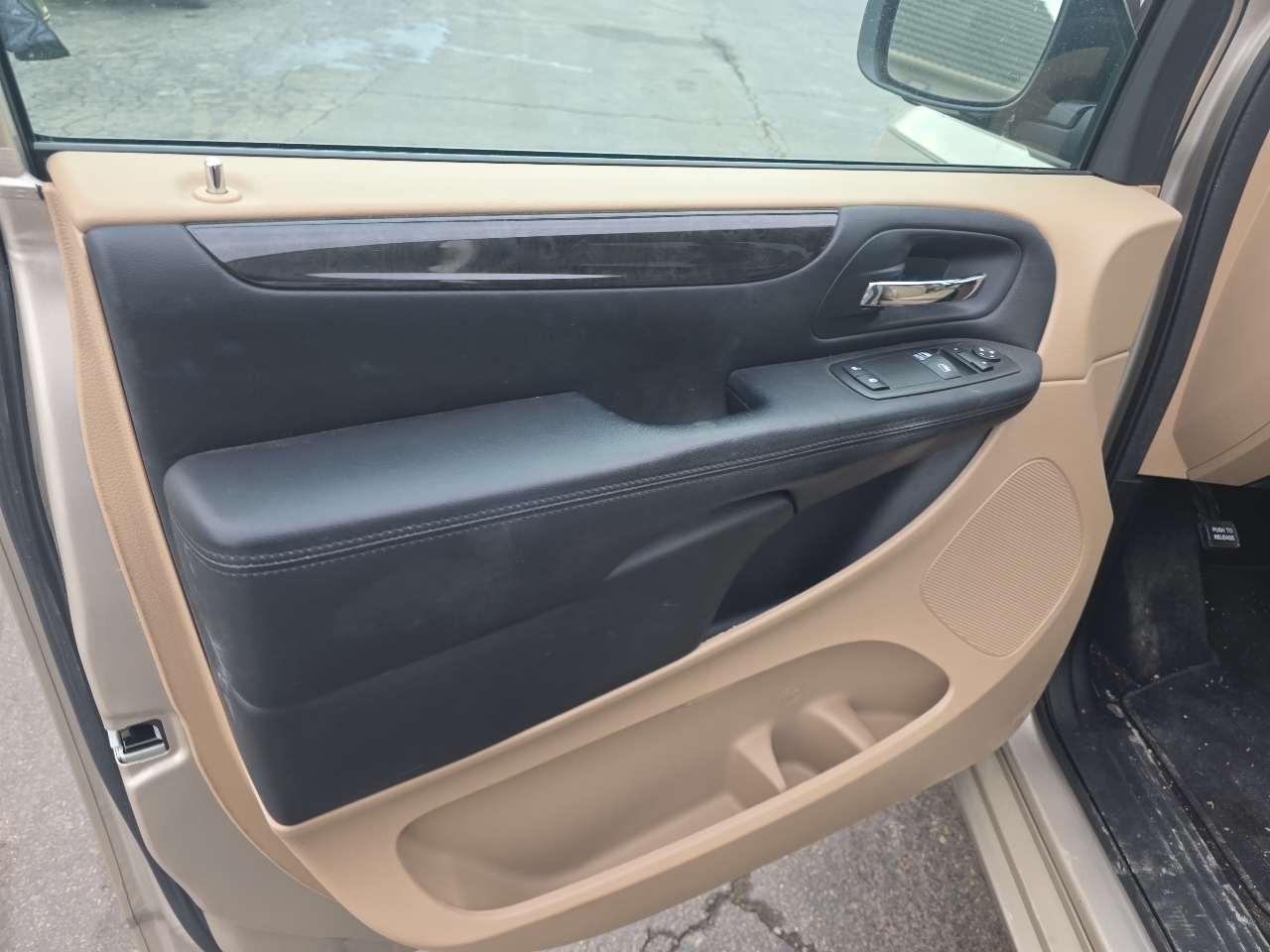 Dodge Grand Caravan SE 2013