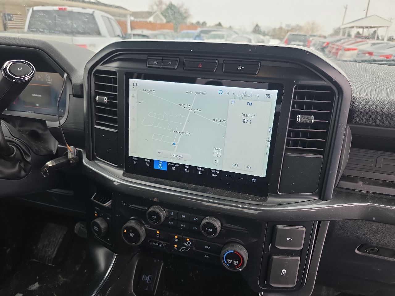 Ford F-150 STX SuperCrew 4WD 2024