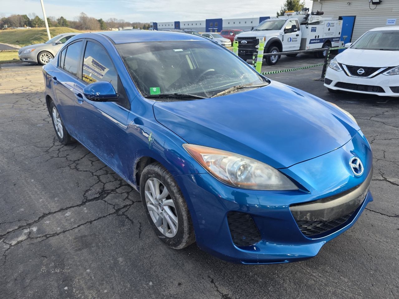 Mazda MAZDA3 i Touring 4-door 2012