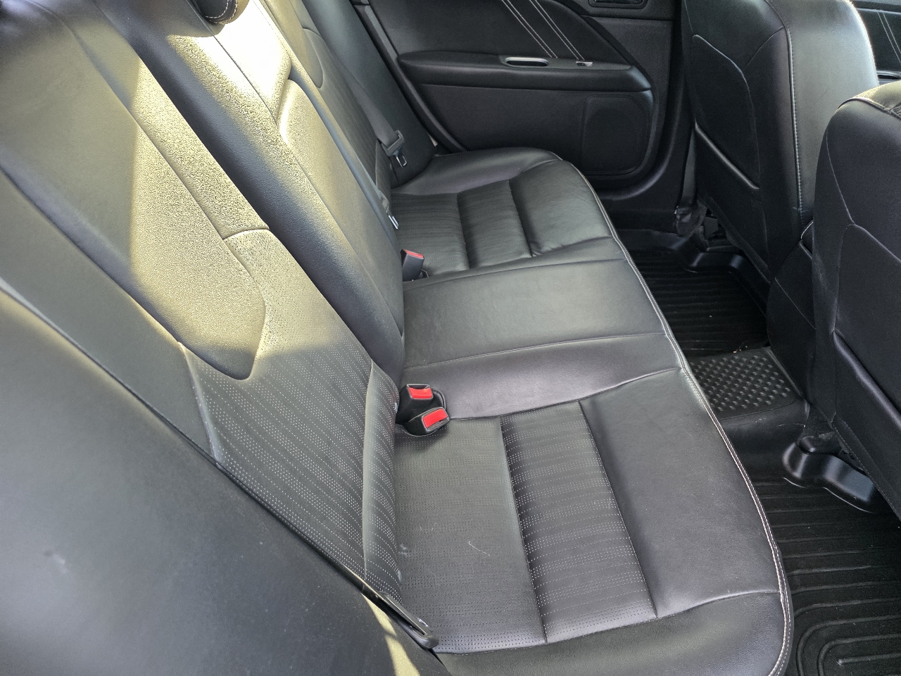 Ford Fusion V6 Sport FWD 2011