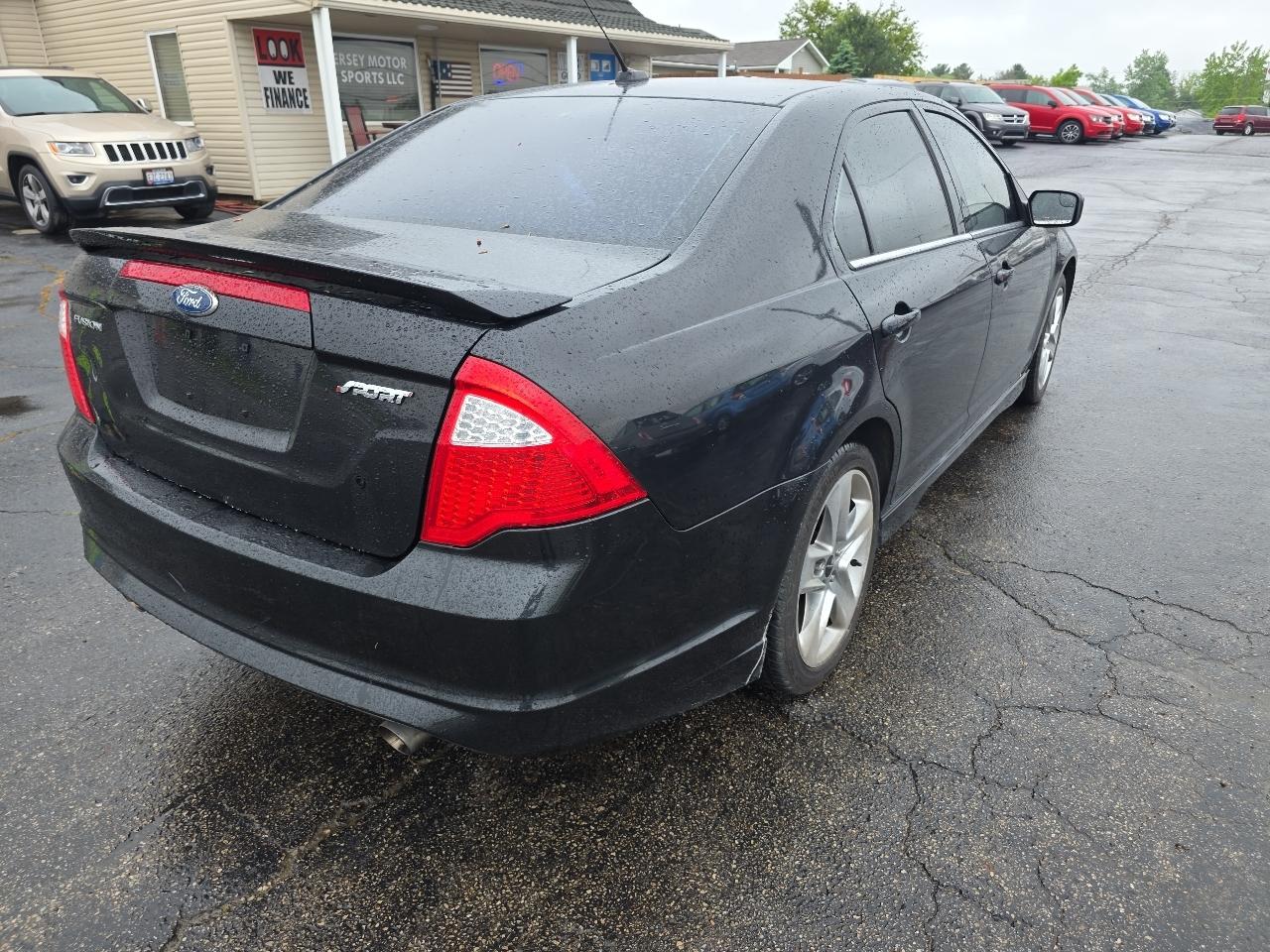 Ford Fusion V6 Sport FWD 2011