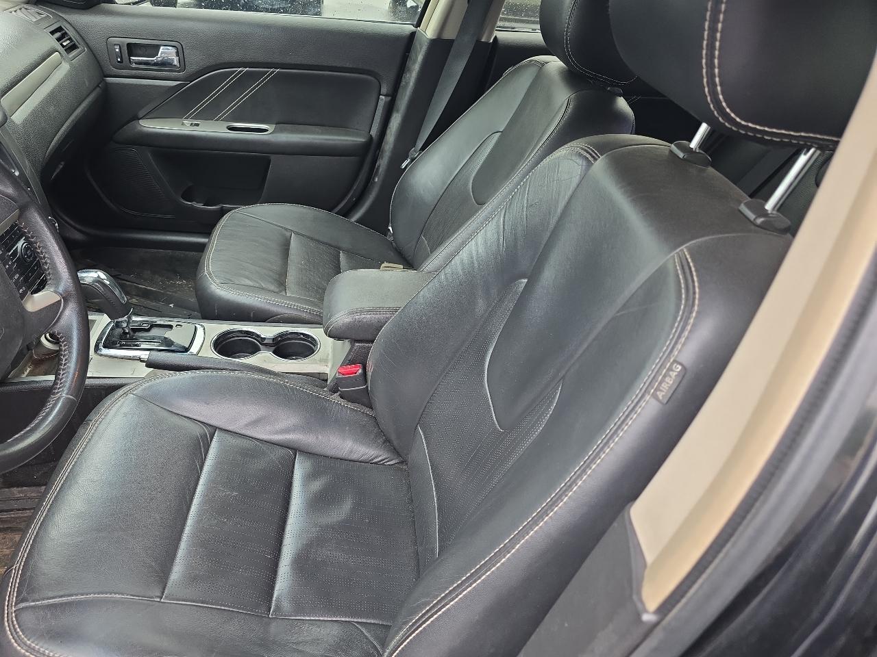 Ford Fusion V6 Sport FWD 2011