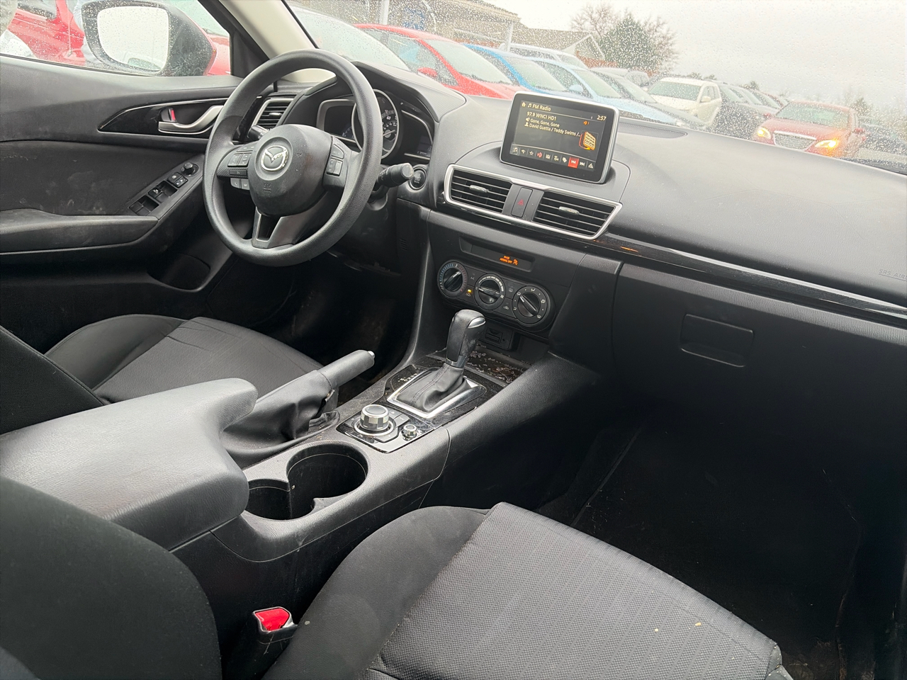 Mazda MAZDA3 i Sport AT 4-Door 2015