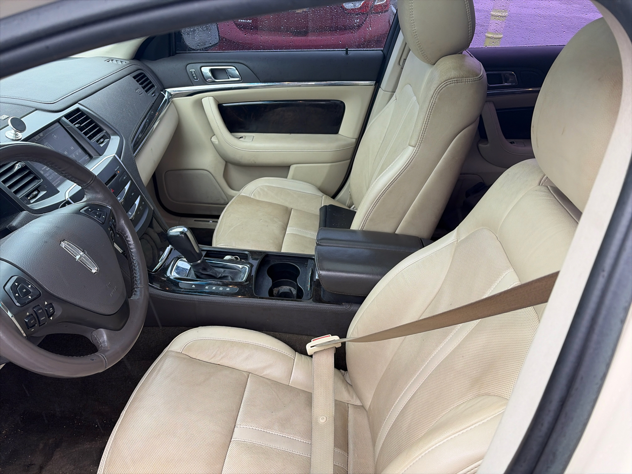 Lincoln MKS AWD 2015