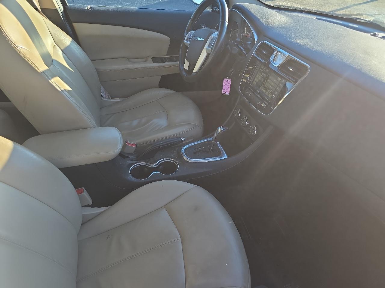 Chrysler 200 Limited 2014