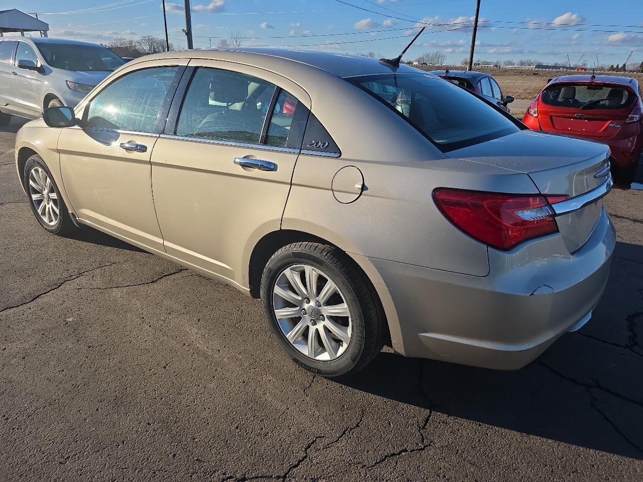 Chrysler 200 Limited 2014